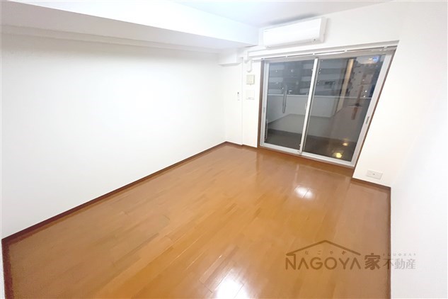 レジディア高岳 リビング