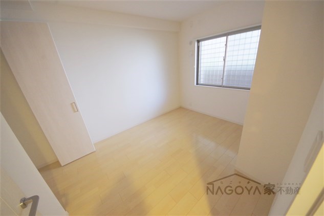 アデグランツ藤が丘 ベッドルーム