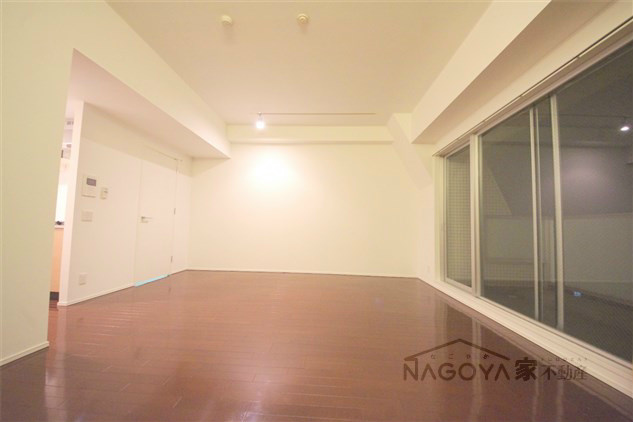 エルブ浄心 リビング