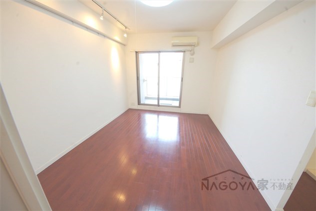 リエス鶴舞EAST　TOWER リビング