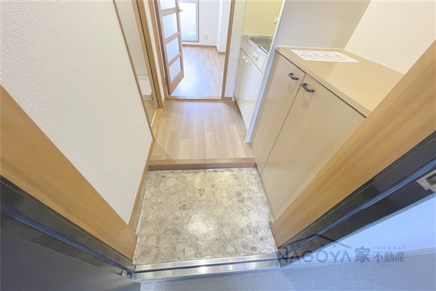 ハイム金山南 玄関