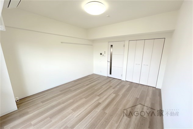 エスカルコート ベッドルーム