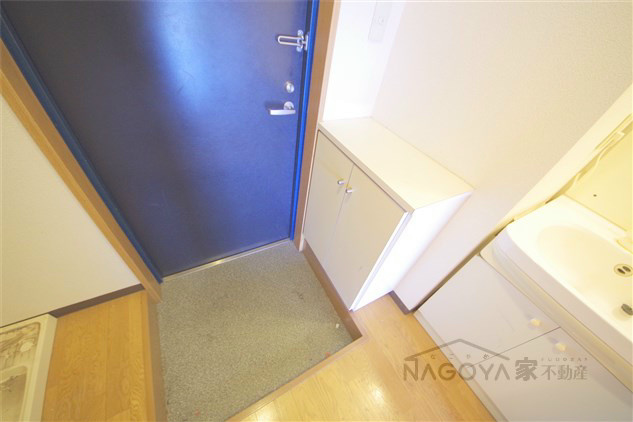 プラーチド 玄関