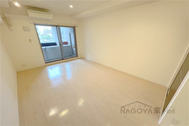 ドゥーエ千種 リビング