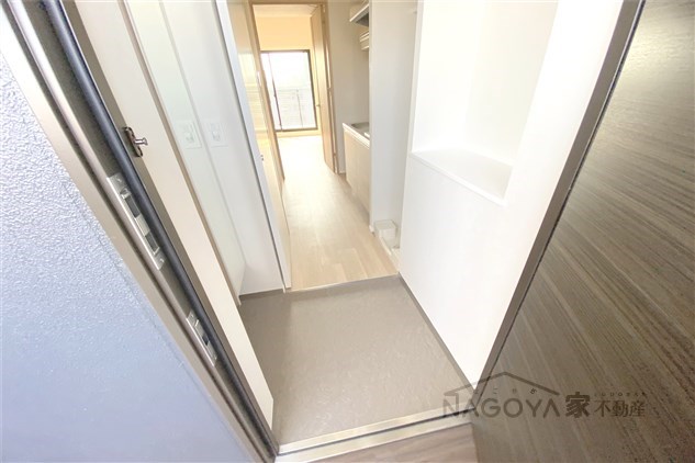 Live　Casa堀田 玄関