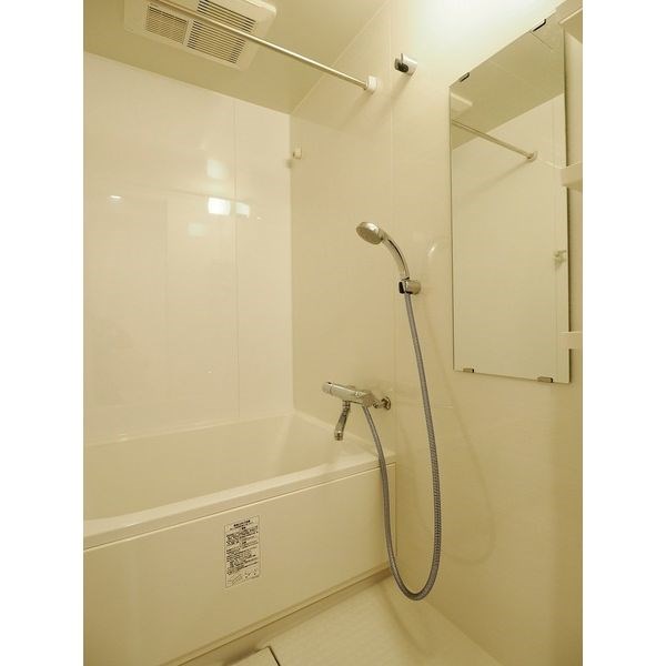 プランドール那古野 風呂画像