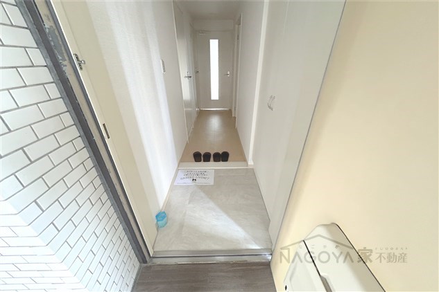 レジデンス代官町スクエア 玄関