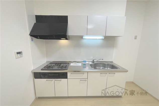 レジデンス代官町スクエア キッチン