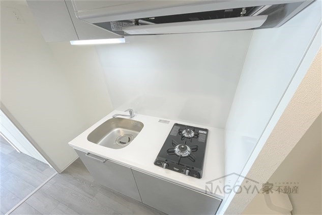 プレサンス名古屋菊井セルカ キッチン