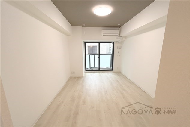 セントフィオーレ新栄 リビング