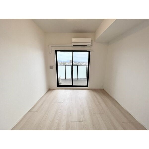 CREST TAPP平安通 ベッドルーム