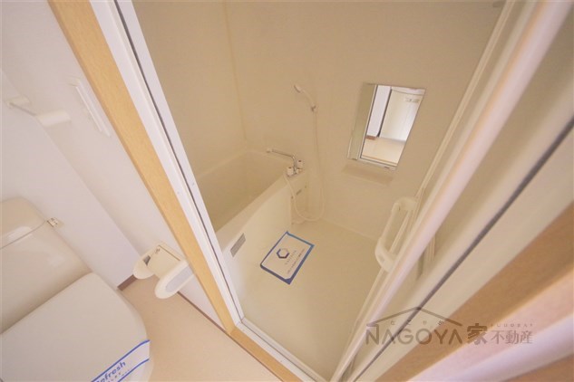 アーバンフラッツ新栄 風呂画像