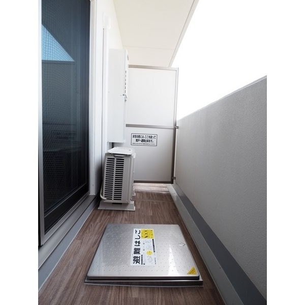 プリヴィアーレ金山 ベランダ