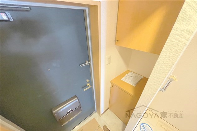 Belle　Vivre新栄 玄関