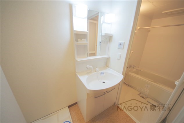 Gramercy Shirakawa Koen その他1