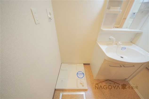 Gramercy Shirakawa Koen その他5