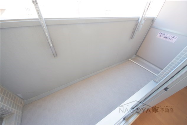 Gramercy Shirakawa Koen ベランダ