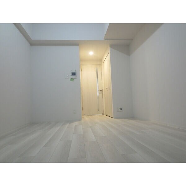 エスリード栄クロスシティ リビング