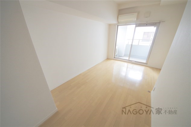 APEX名古屋栄 Premier Life リビング