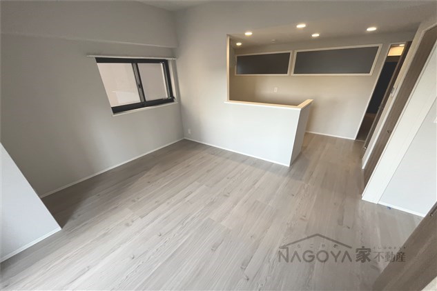 プロシード池下 リビング