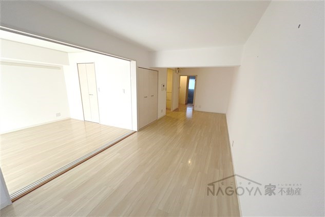 アーバンラフレ星ヶ丘3号棟 リビング