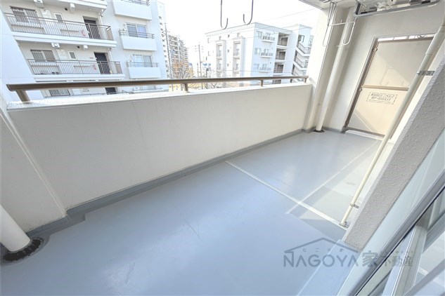 アーバンラフレ星ヶ丘3号棟 ベランダ