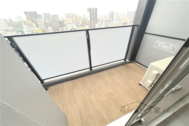 ディアレイシャス名古屋太閤通Ⅲ ベランダ