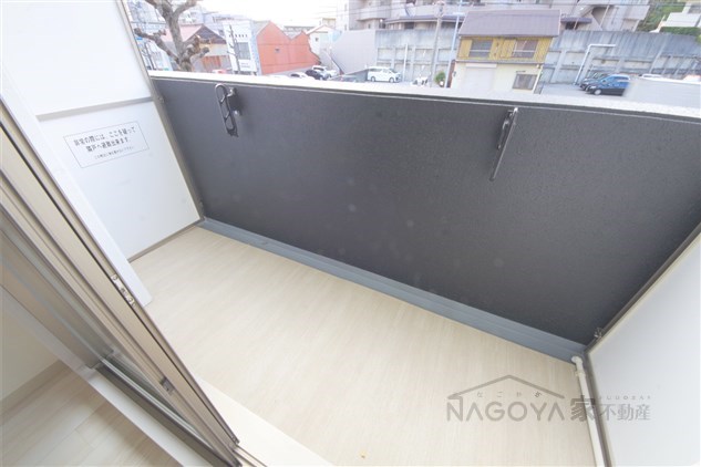 エステムコート名古屋金山サウスゲート ベランダ
