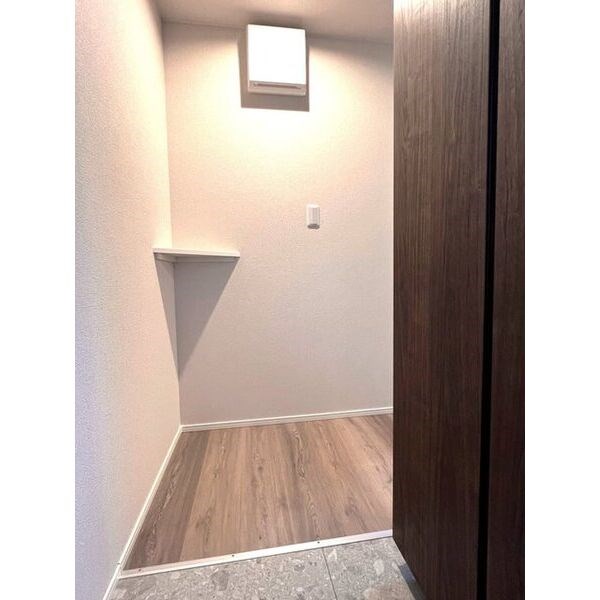 FSネコテラス 玄関