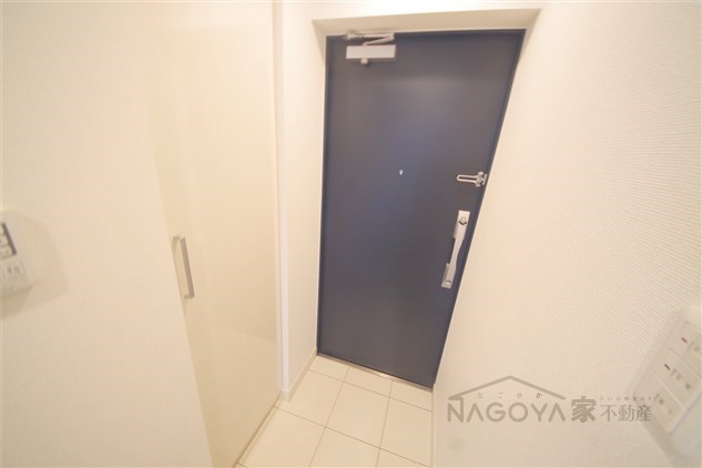 RIDGE大曽根 玄関