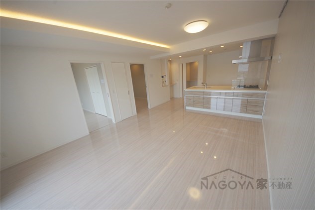 グランルクレ新栄イースト リビング