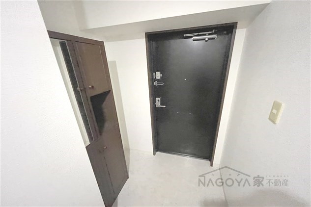 グレイスコート千代田 玄関