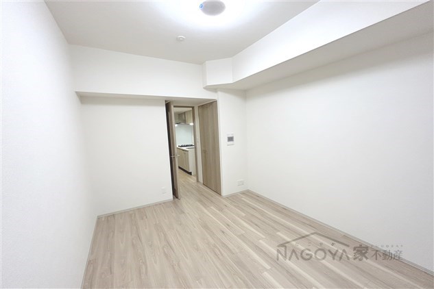 プレサンス上前津エレスタ ベッドルーム