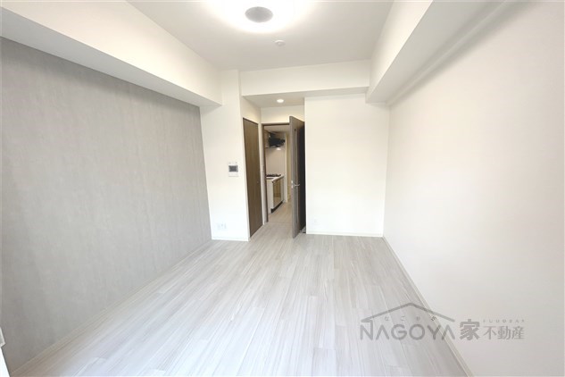 プレサンス広小路通今池 リビング