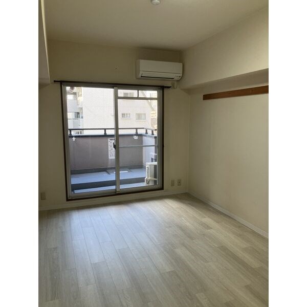 TKビル リビング