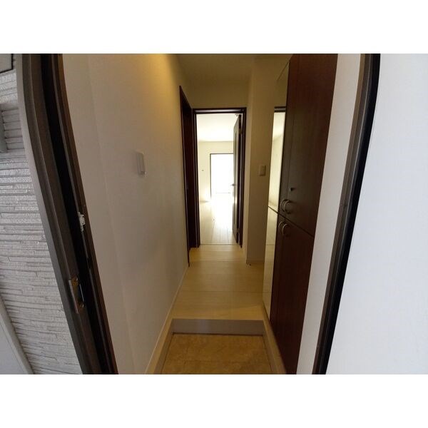 Urbano千種Spica 玄関