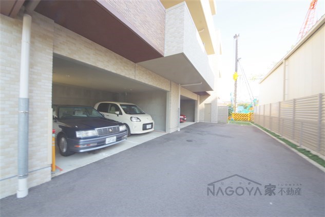 マルーン白壁 その他外観2