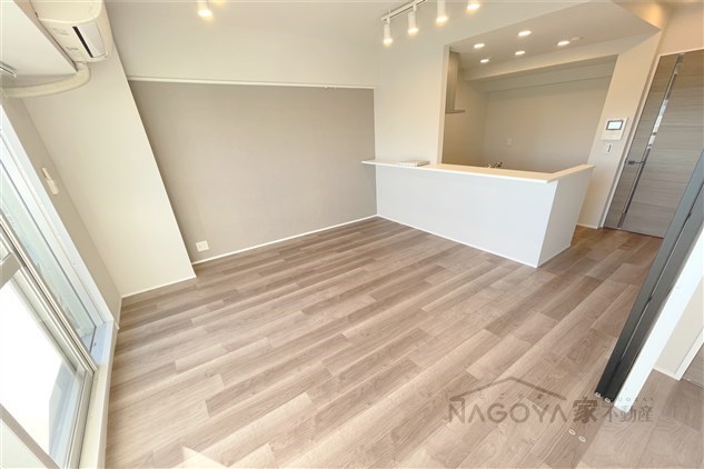 インプルーブ金山 リビング