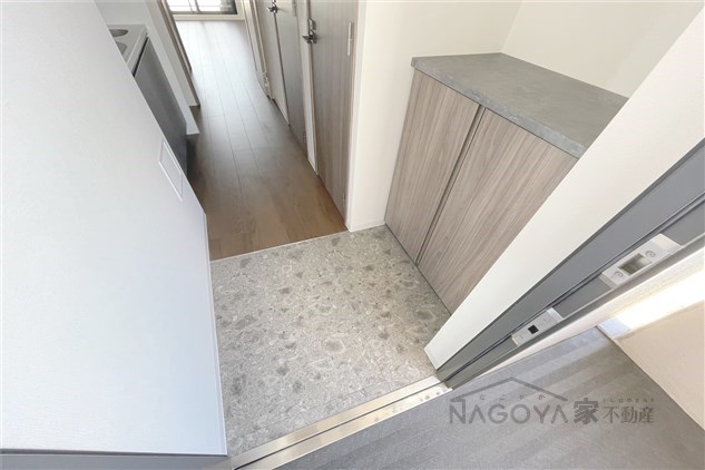 S-RESIDENCE堀田beaute 玄関