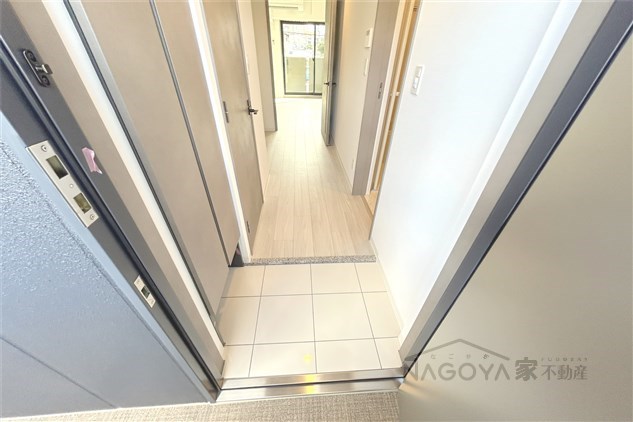 プレイズシード車道アベニュー 玄関