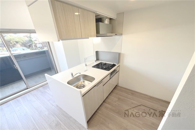 プレサンス吹上駅前エテルノ キッチン