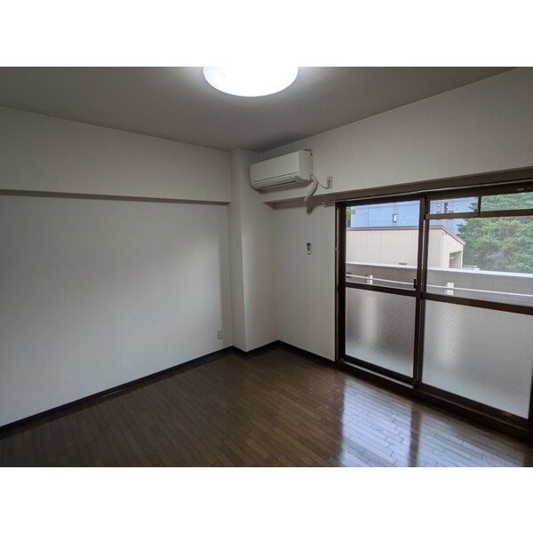 アーバンライフヤマゼン リビング