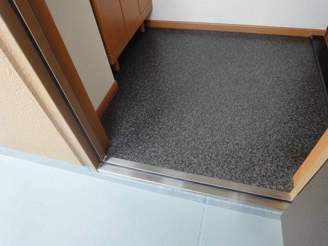 アンベリールM 玄関