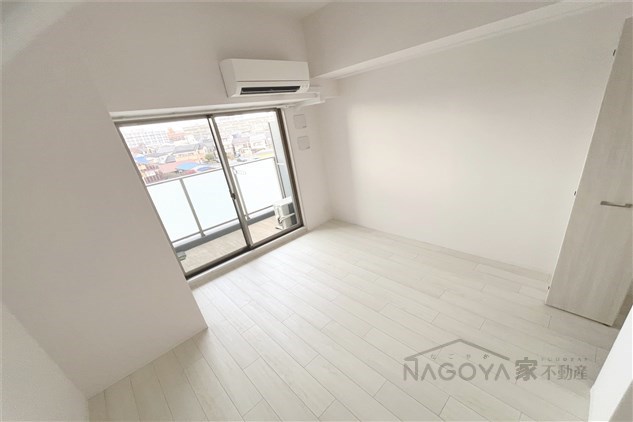 CREST TAPP黒川 リビング