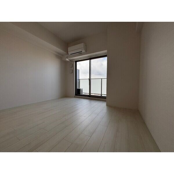 CREST TAPP黒川 リビング