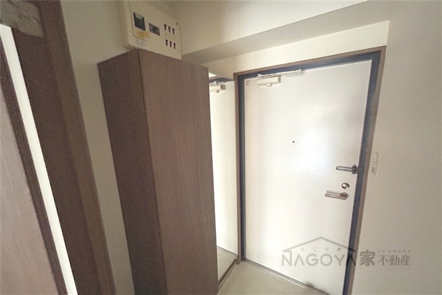 リヴェール吹上 玄関