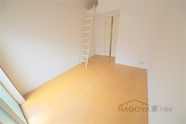 コンフォート生駒 ベッドルーム