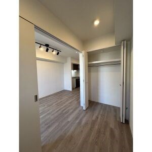 LUORE車道 ベッドルーム