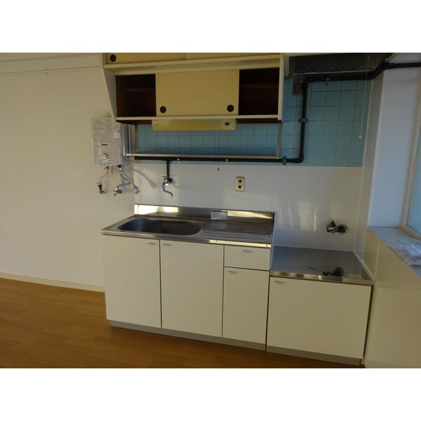 平和第２マンション キッチン