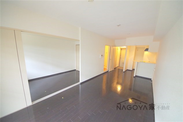 ドルチェ茶屋ヶ坂 リビング